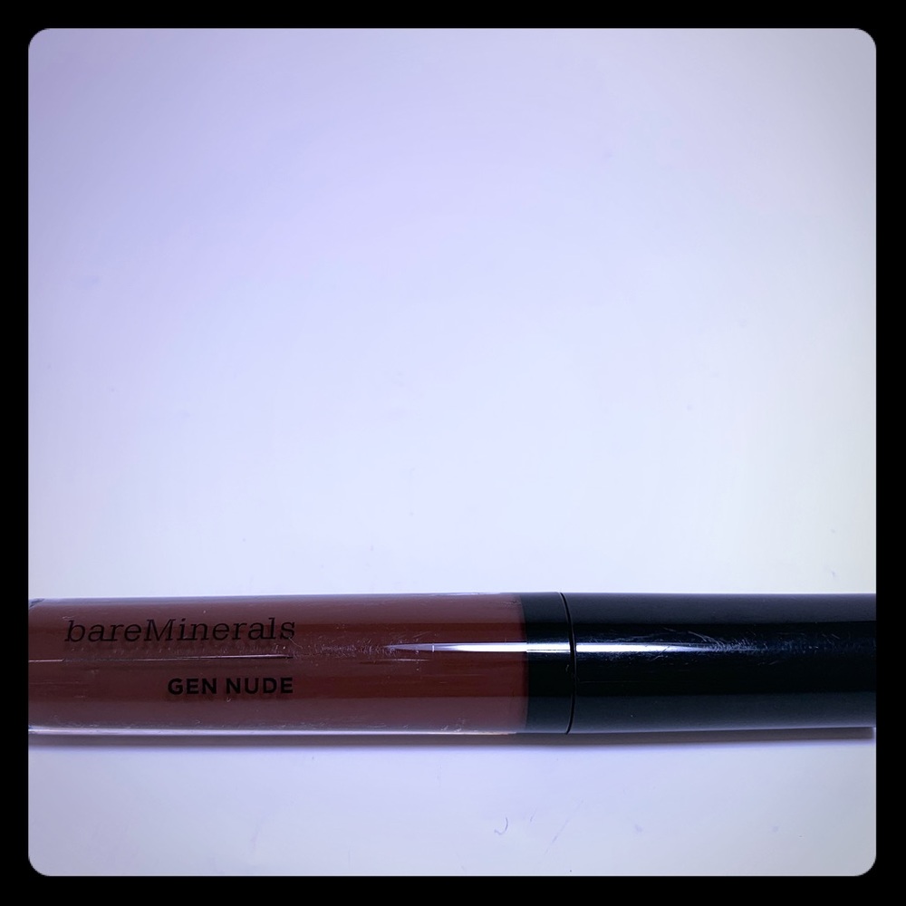 BareMinerals
Gen Nude Patent Lip Lacquer